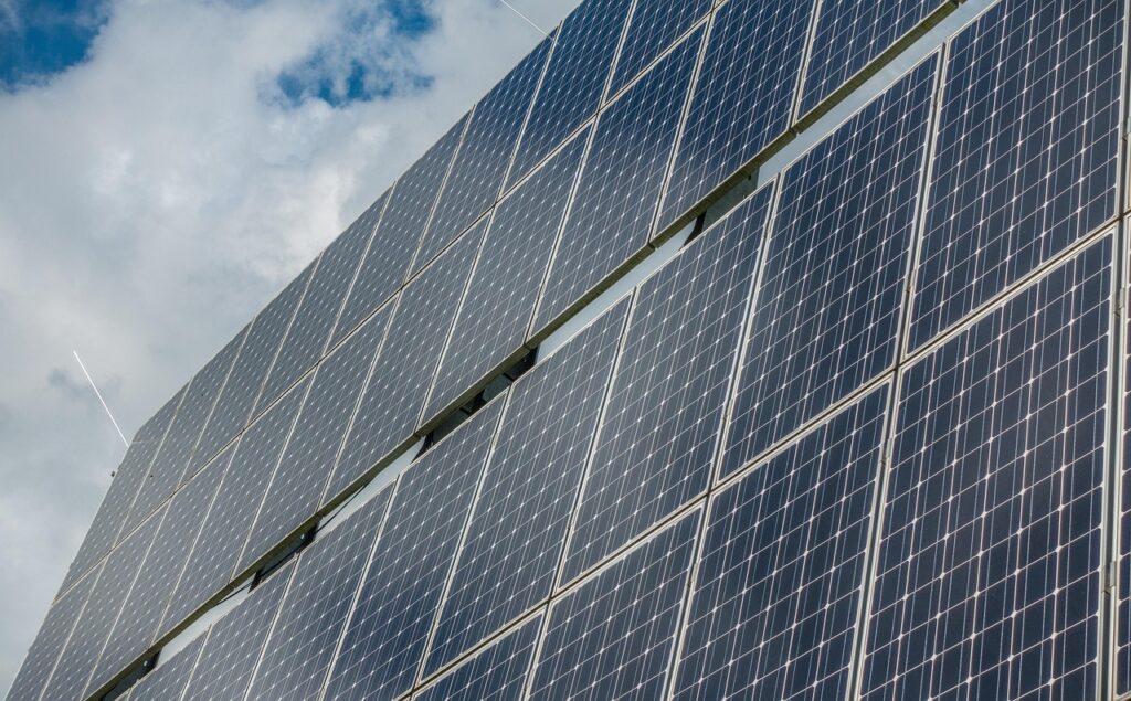 photovoltaic system, solar, solar energy, solar panel, photovoltaic, renewable, energy transition, power generation, solar field, solar cells, voltage, electricity, sun, energy, solar power, environment, nature, renewable energy, solar system, technology, power supply, clouds, light, heaven, atmospheric, turn